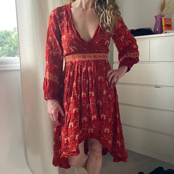 Jewel Soiree Dress - Red - Picture 4 of 4